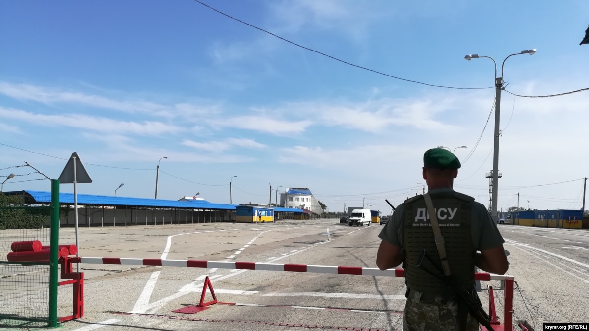 oi5.ru: Украинские пограничники усиливают патруль на море и в воздухе у адмінкордону с оккупированным Крымом Украинские пограничники усиливают патруль на море и в воздухе у адмінкордону с оккупированным Крымом