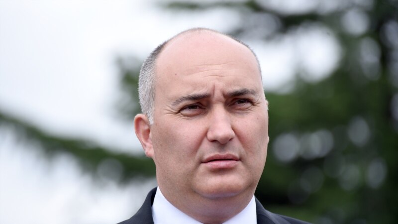 პროკურატურა თავდაცვის ყოფილი მინისტრის, ჯუანშერ ბურჭულაძის პატიმრობას ითხოვს