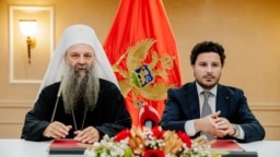 Kryeministri i Mali të Zi, Dritan Abazoviq, dhe patriarku i Kishës Ortodokse Serbe, Porfirije Periq, në Podgoricë, më 3 gusht 2022.