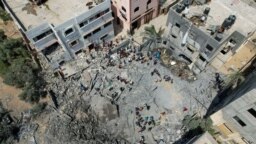 اسرائیل روز شنبه ششم اوت یک ساختمان پنج طبقه در غزه را منهدم کرد