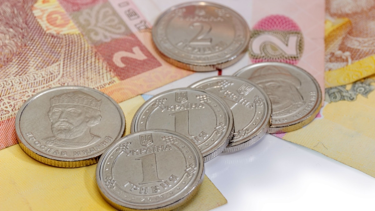 В НБУ заявили про намір змінити дизайн монет номіналом 1 та 2 гривні