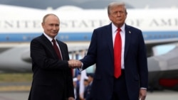 Червона доріжка для Путіна: як пройшов саміт Трампа і Путіна на Алясці? (відео)