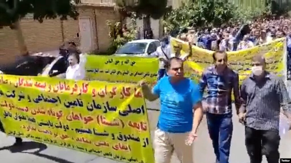 بازنشستگان معترض در کرمان