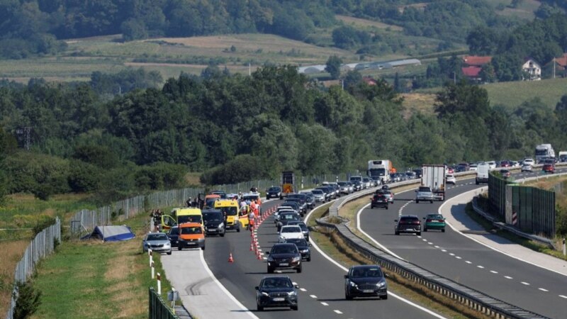 Тешка автобуска несреќа близу Загреб, загинаа 12 полски државјани