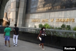 Centralna banka Zimbabvea, Harare, 25. juli 2022.