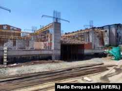Az észak-mitrovicai egyetemi épület átalakításának munkálatai
