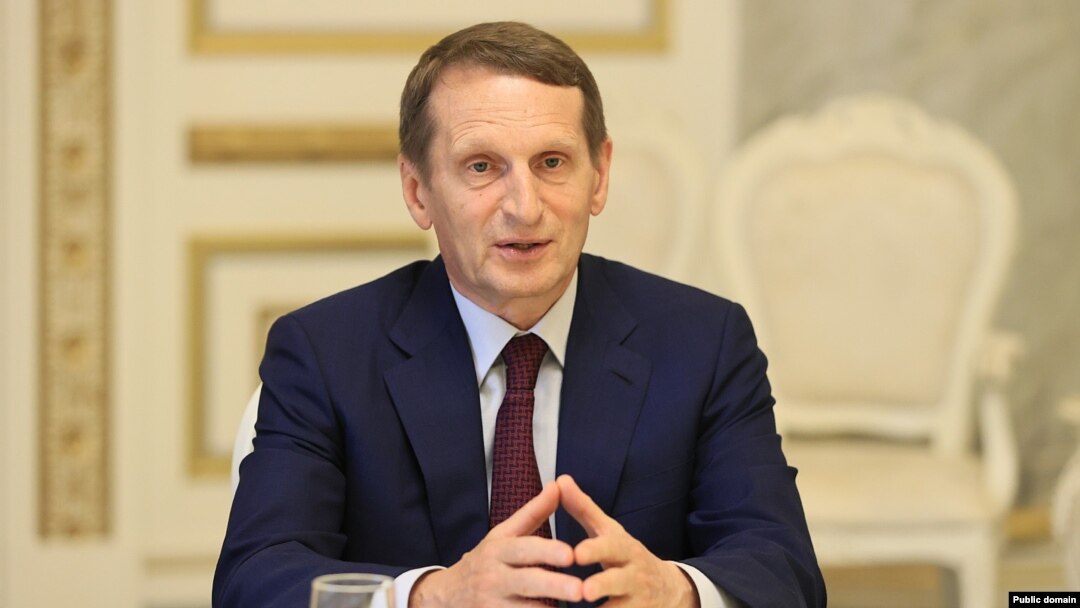 Sergei Naryshkin, head of Russia's Foreign Intelligence Service, meets with Prime Minister Nikol Pashinian on July 18.