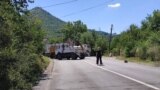 KOSOVO: Trucks leaving the roads after the blockage 