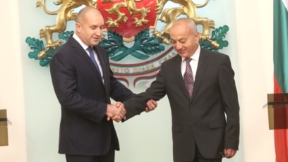 Президентът очаква от служебния кабинет да не въвлича България във