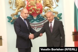 Bulgarian President Rumen Radev (left) and Prime Minister Galab Donev
