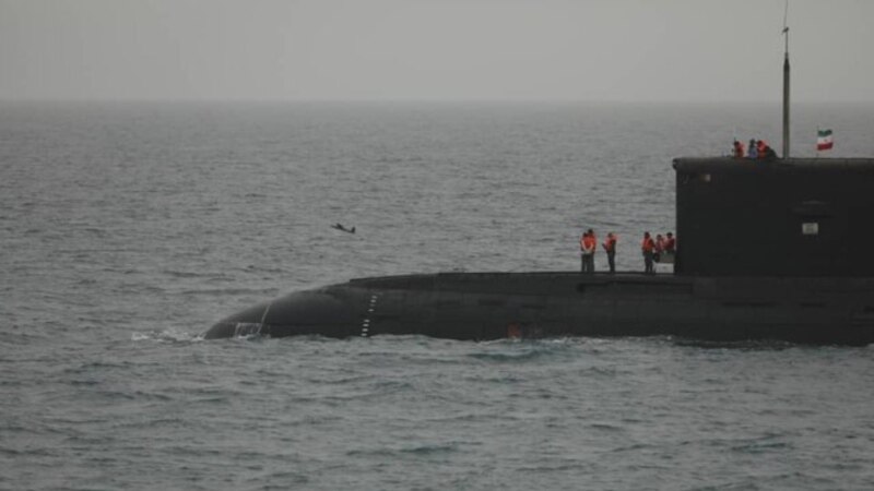 رونمایی از زیردریایی‌ها و ناوهای پهپادبر ارتش ایران همزمان با سفر بایدن به عربستان