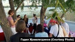 Татарча сөйләшү клубы
