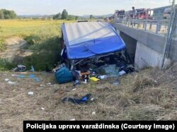 Autobus poljskih registarskih tablica sletio je sa ceste 60 kilometara od Zagreba