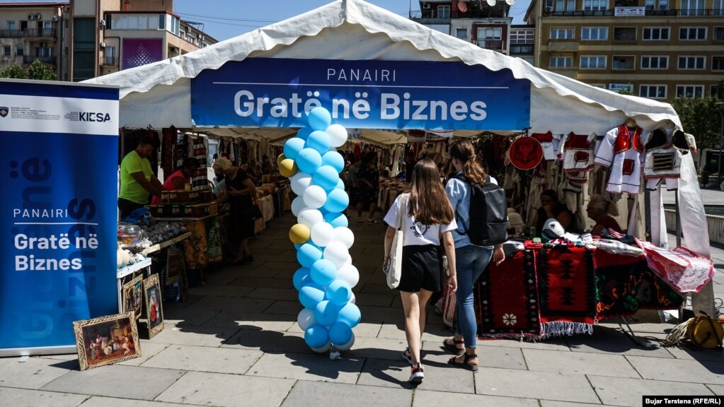 Panairi “Gratë në biznes”, është hapur të enjten në Prishtinë.