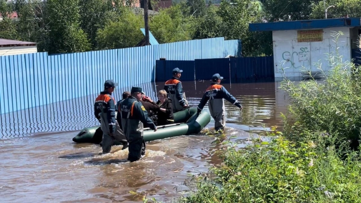 В Приморье затоплено около тысячи домов, повреждено 34 моста