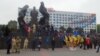 Молодіжним парадом, відкриттям пам’ятників, форумом захисників України відзначили в Івано-Франківську День захисника