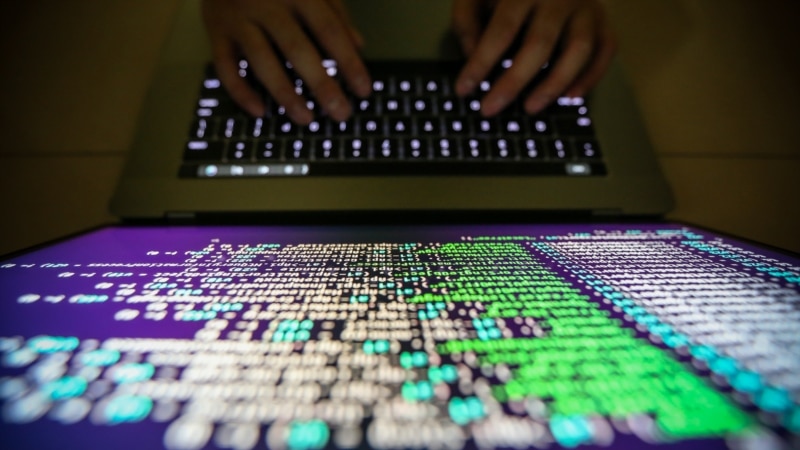 Șase agenți GRU inculpați în SUA pentru cele mai „distructive” atacuri cibernetice din istorie