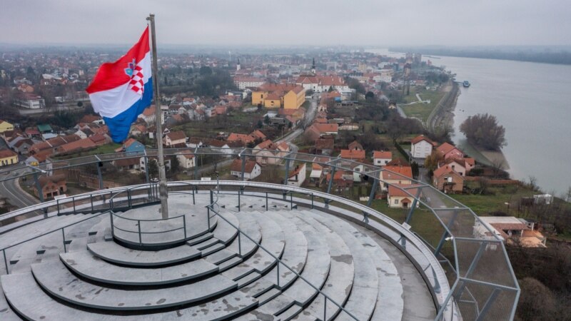 U Vukovaru ukinuta zvanična upotreba srpskog jezika i ćirilice