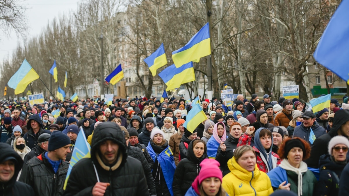 В Мелитополе в результате обстрела загорелся гостиничный комплекс