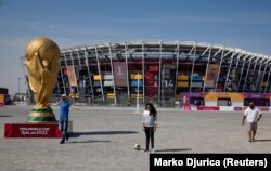 A FIFA-labdarúgó-vb egyik katari stadionja Dohában, Katarban 2022. november 17-én