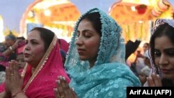 پاکستان کې د سیکانو مذهبي رسومات، انځور له ارشیفه 