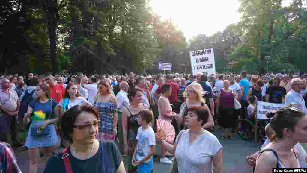 Policijska represija koju doživljavaju građani je još jedan od razloga okupljanja u banjalučkom parku.&nbsp;