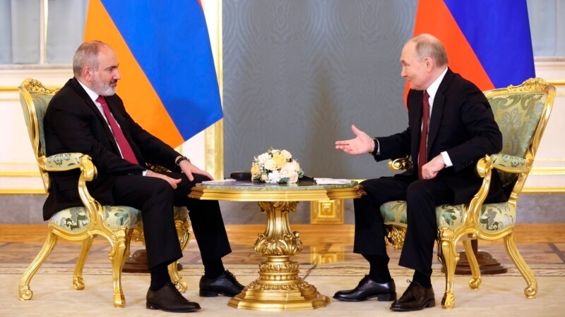 РФ подтвердила, что выведет пограничников из «ряда областей Армении»