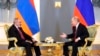 Рускиот претседател Владимир Путин разговара со ерменскиот премиер Никол Пашинјан на маргините на состанокот на Евроазиската економска унија во Кремљ, Москва, 8 мај 2024 