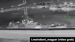 თავდასხმა რუსეთის შავი ზღვის ფლოტის ფრეგატ „ადმირალ მაკაროვზე“ ნოვოროსიისკის სამხედრო ნავსადგურში