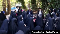 دیدار رئیسی با گروهی از دانش‌آموزان به مناسبت هفته دانش‌آموز