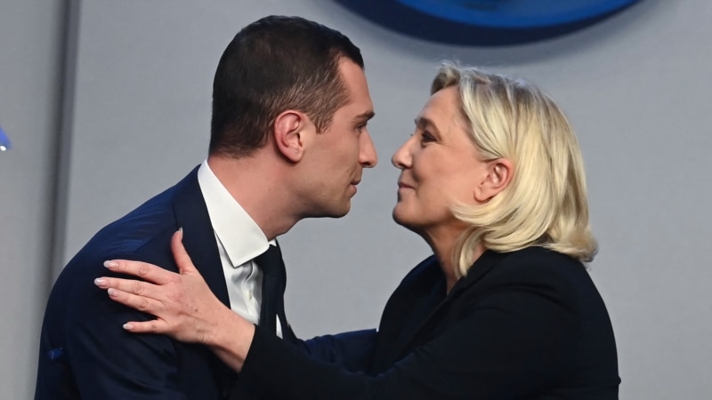 Во Франции пройдут досрочные парламентские выборы - после триумфа правых