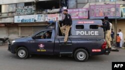 د کراچۍ پوليس په هغه ښار کې ګزمه کوي ـ انځور له ارشيفه