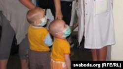 Belarus - City Hope International brought medicaments to Children Oncologic Hospital in Minsk, 20Jul2011