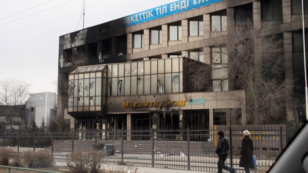 Порно біздің артымызда қалды