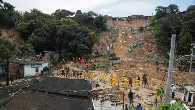 Najmanje 100 stradalih u poplavama u Brazilu 