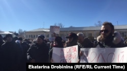Протест против мусорного полигона "Ядрово" в марте 2018 года