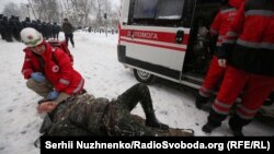 Зіткнення з поліцією в наметовому містечку під Радою