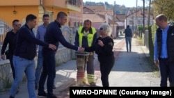 Лидерот на ВМРО-ДПМНЕ Христијан Мицкоски на средба со граѓани во Охрид на 19 октомври 2022