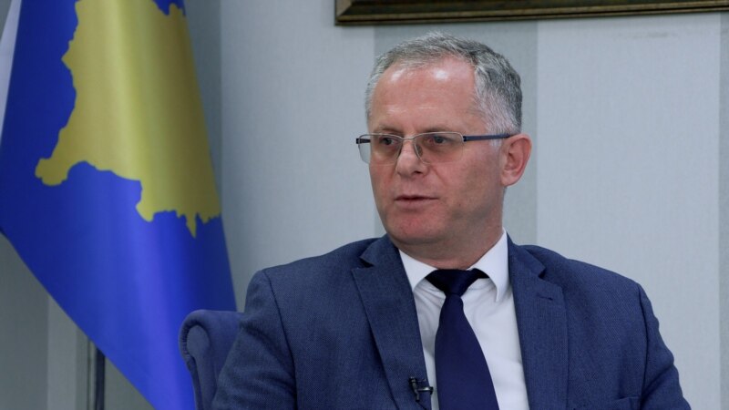 Kosovski glavni pregovarač sa Lajčakom o rešenju za izlaz iz krize