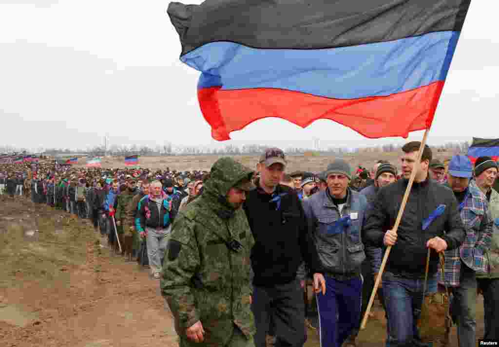 Reservists of the self-proclaimed "Donetsk People's Republic" army attend a gathering at a military training ground near the town of Shakhtarsk on April 6. (Reuters/Aleksandr Ermochenko)
