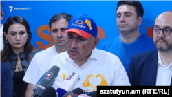 ნიკოლ ფაშინიანმა თავისი პარტიის გამარჯვების შესახებ საზოგადოებას 7 ივნისს, კენჭისყრის დასრულების შემდეგ, რამდენიმე საათში შეატყობინა.