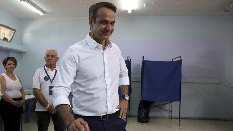 Partia Demokracia e Re i fiton zgjedhjet në Greqi, Tsipras e pranon humbjen 
