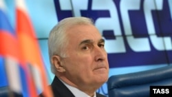  Leonid Tibilov 