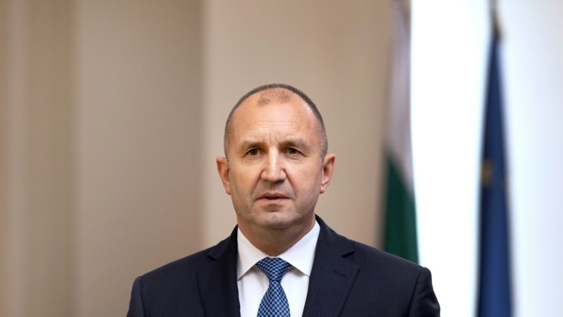 Радев: предвремени избори во Бугарија на 11 јули