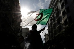 صحنه‌ای از تظاهرات اعتراضی در اسفند ماه گذشته در خیابان‌های الجزیره
