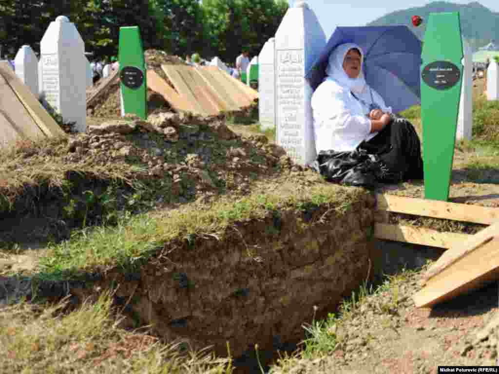 Srebrenica, 11.07.2011. Foto: RSE / Midhat Poturović 