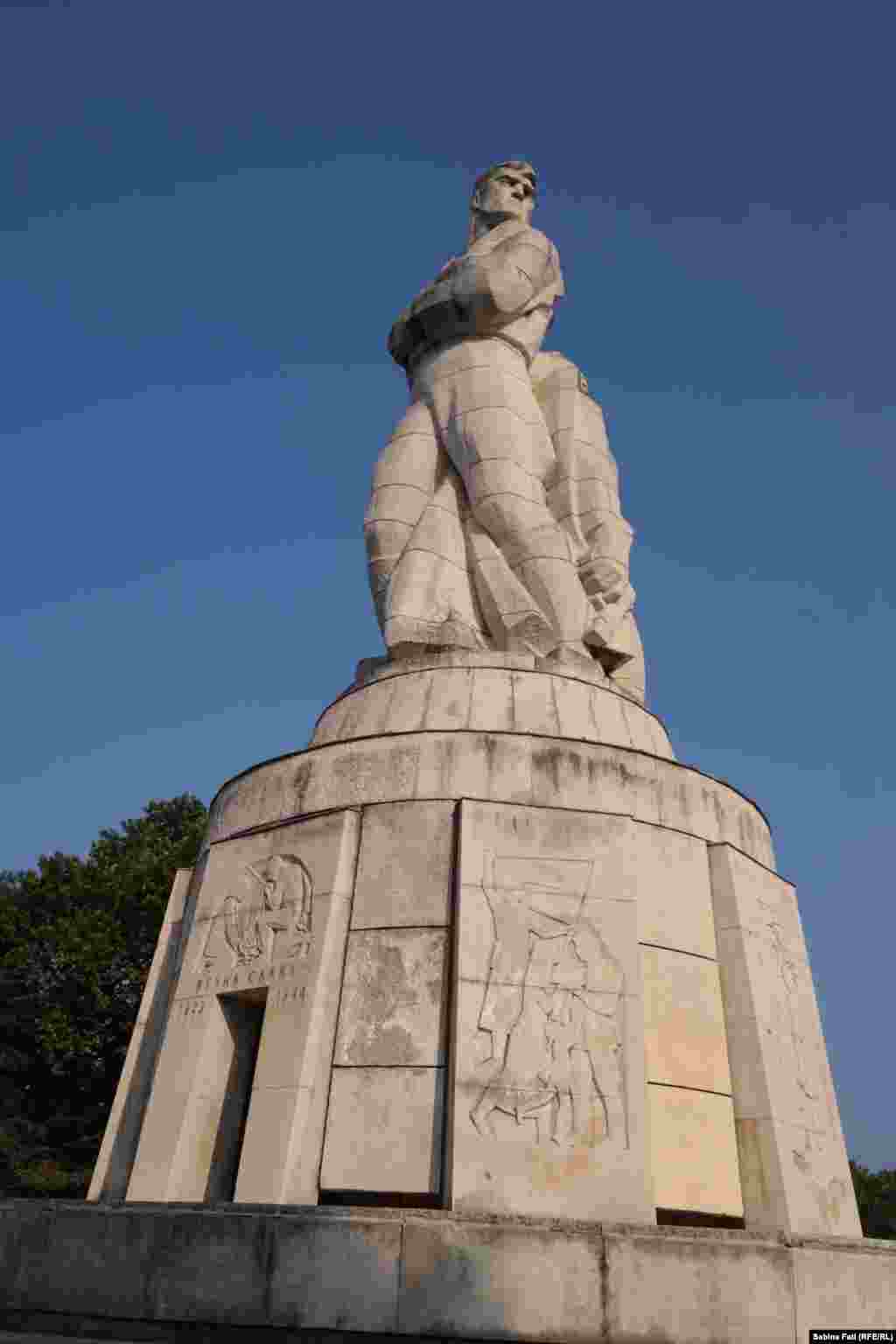 Varna, Bulgaria 2016: Monumentul luptei anticapitaliste și antifasciste