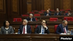 Armenia -- Prime Minister Nikol Pashinian and members of his cabinet at a parliament session in Yerevan, December 4, 2019.