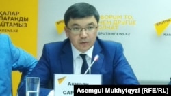Еңбек және әлеуметтік қорғау вице-министрі Ақмәди Сарбасов. Нұр-Сұлтан (қазіргі Астана), 4 маусым, 2019 жыл.