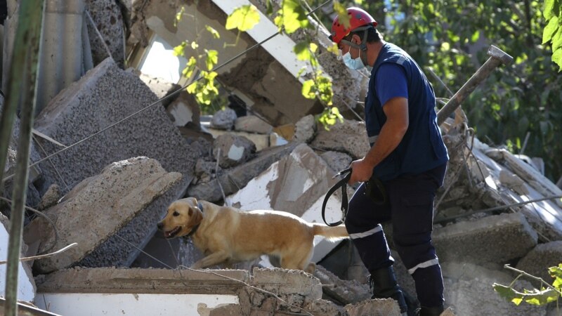Една жртва во експлозија во станбена зграда во Ерменија 